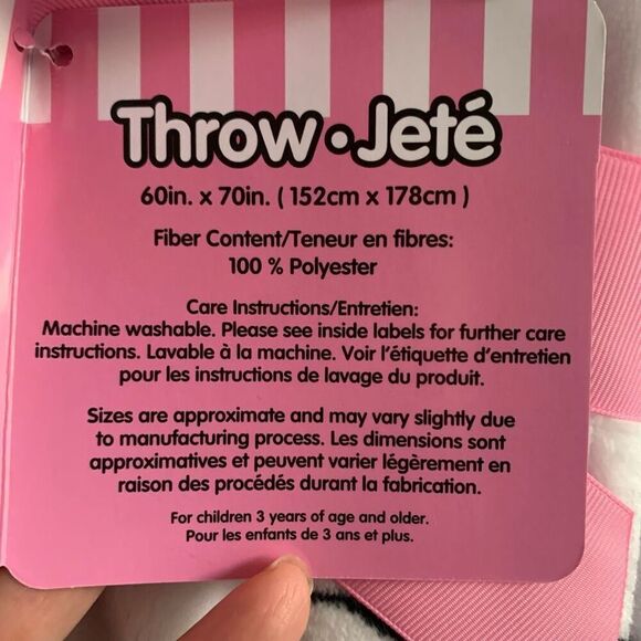 Hello kitty  floral throw blanket - Picture 7 of 9